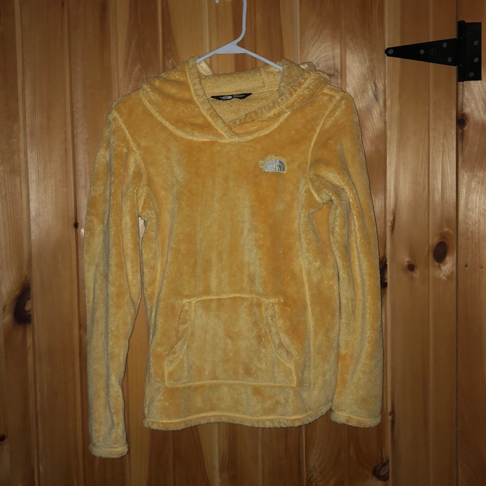 North Face Hoodie!! 💛